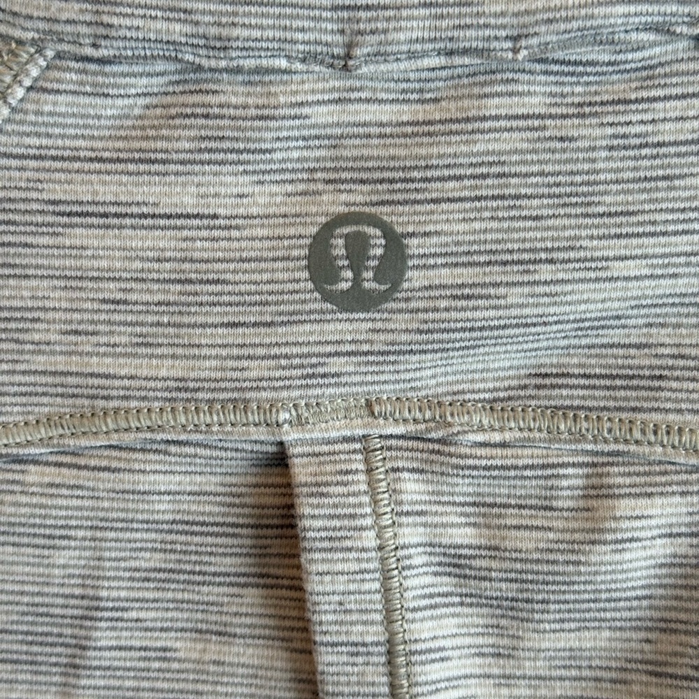 Lululemon Jacket - Picture 3 of 3
